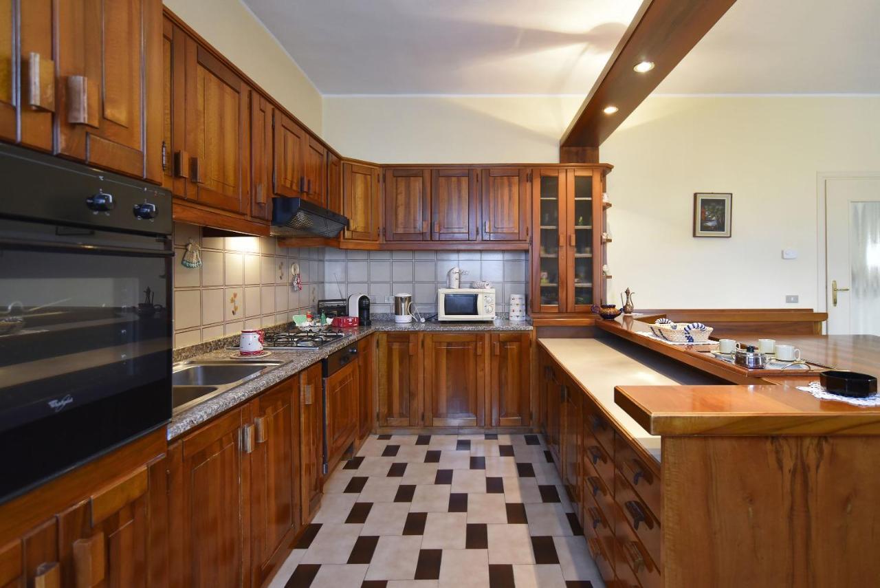 Casa Nonna Rina Villa Monzambano Kültér fotó